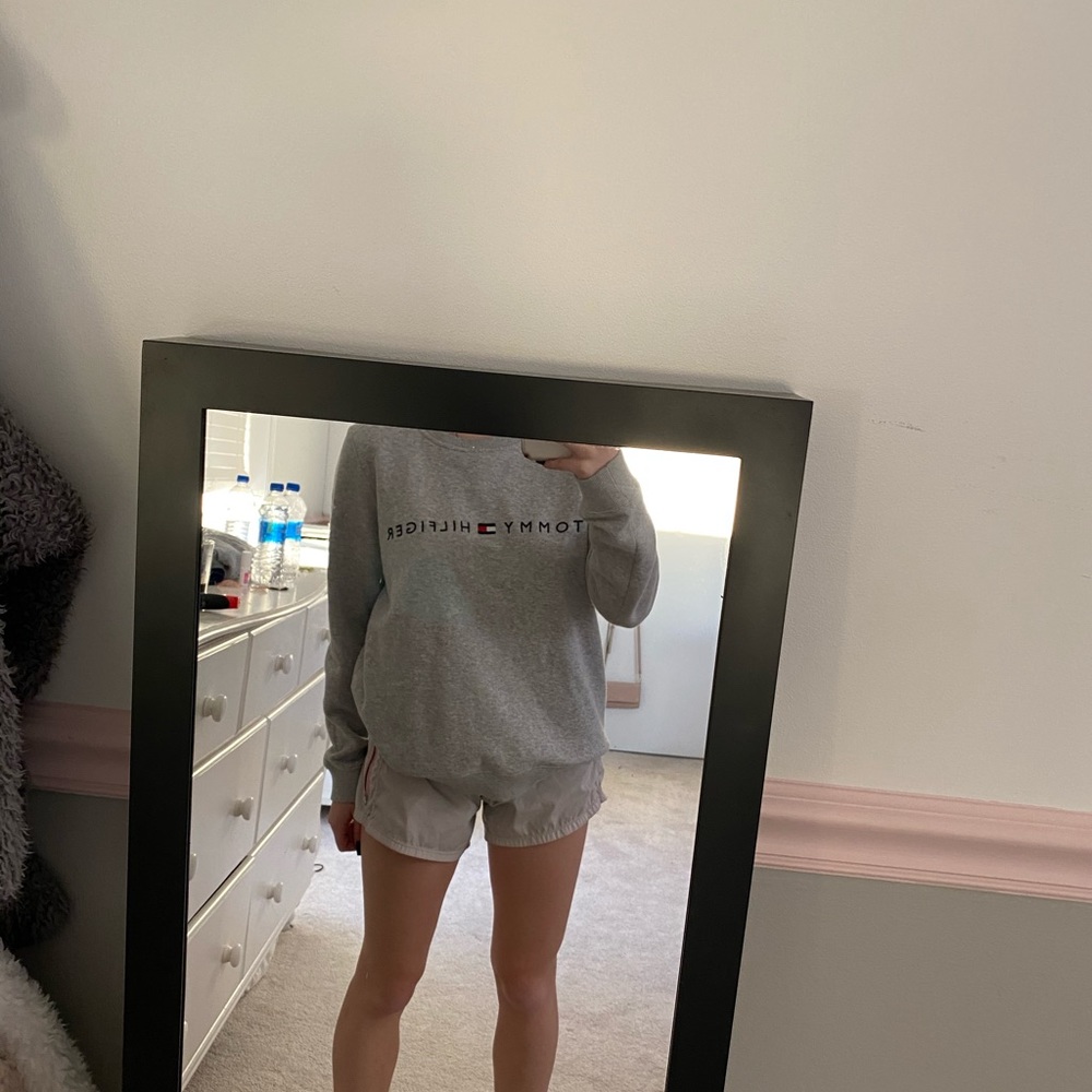 tommy hilfiger crew neck